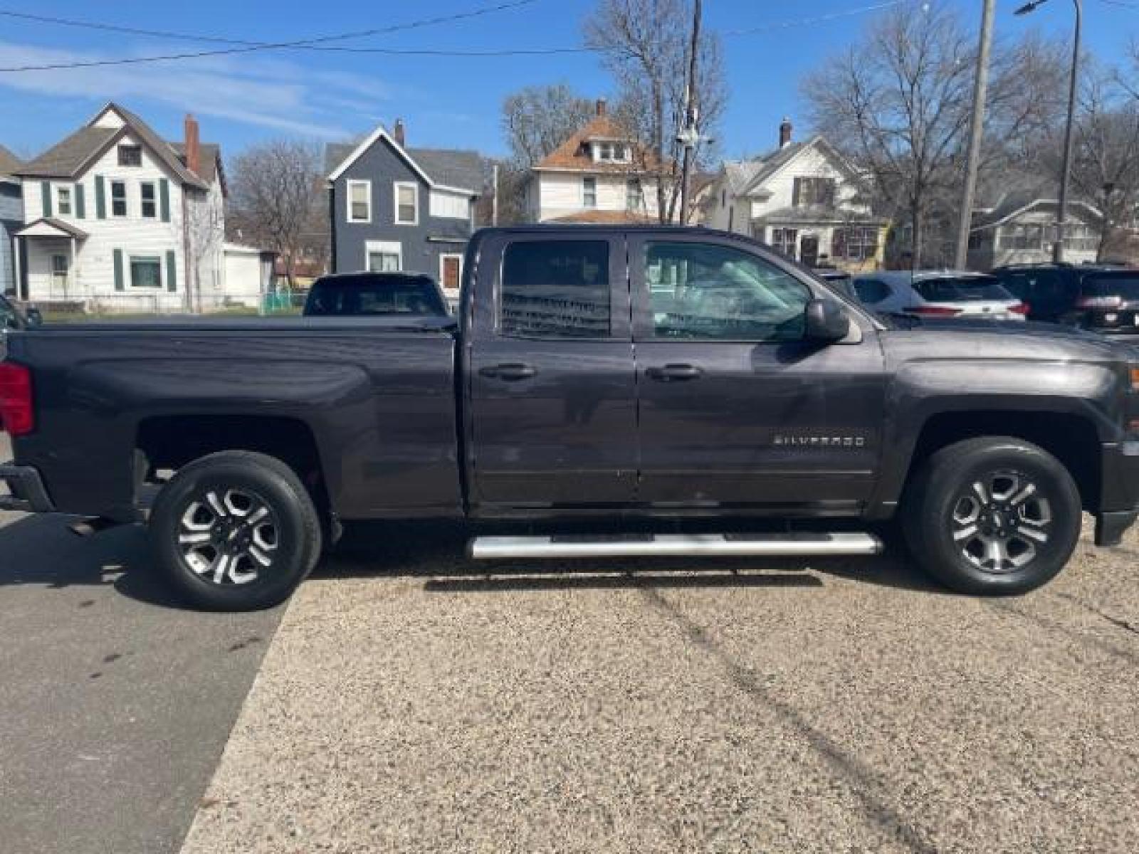 2016 Black /Jet Black, cloth Chevrolet Silverado 1500 LT Double Cab 4WD (1GCVKREC3GZ) with an 5.3L V8 OHV 16V engine, 6-Speed Automatic transmission, located at 3301 W Hwy 13, Burnsville, MN, 55337, (952) 460-3200, 44.775333, -93.320808 - Photo #6